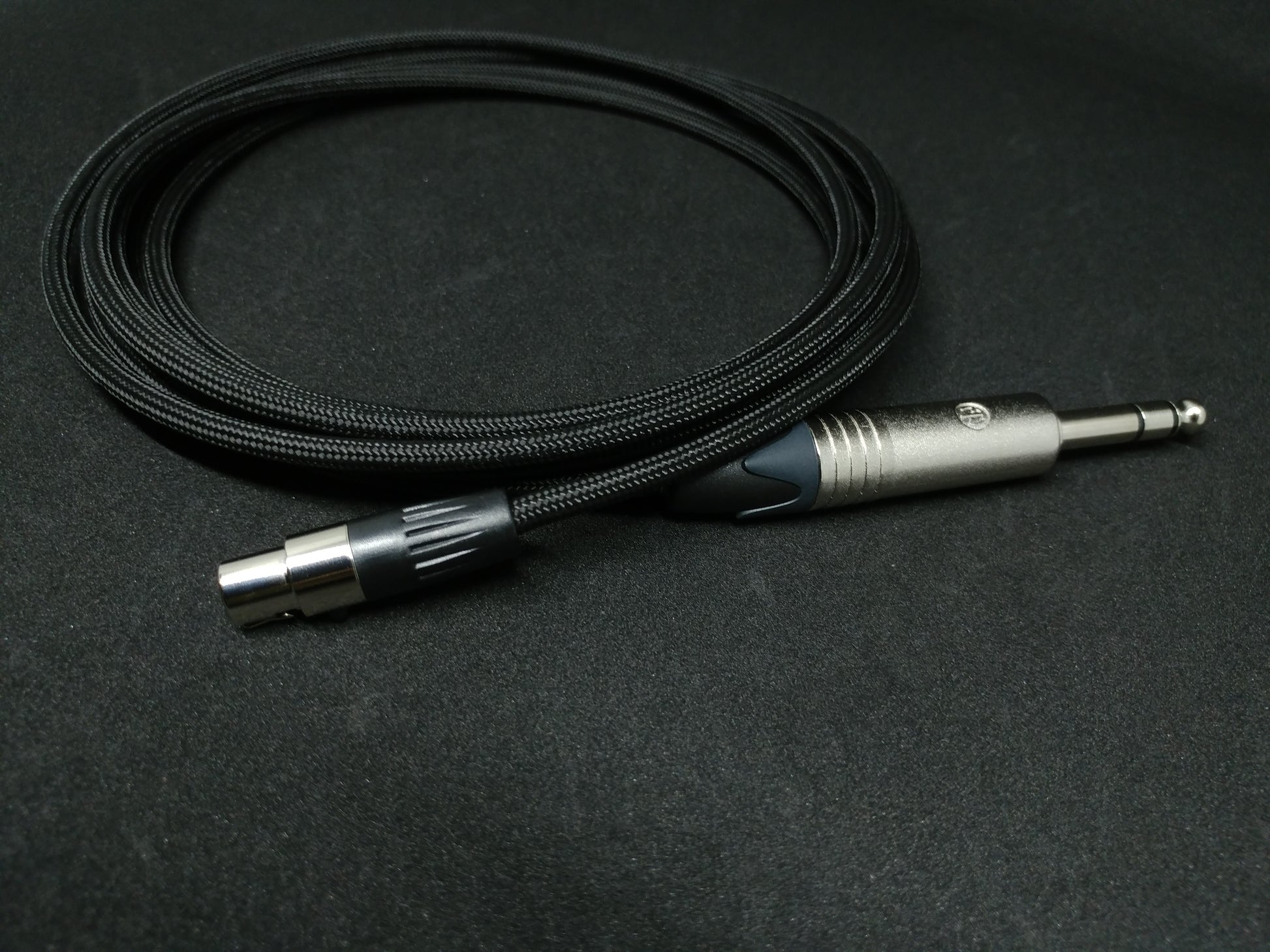 3-pin mini xlr to 6.35mm connector headphone cable