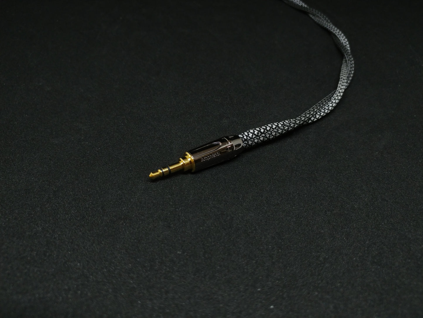Dual 4 Pin Mini XLR Custom Headphone Cable | Taijitu